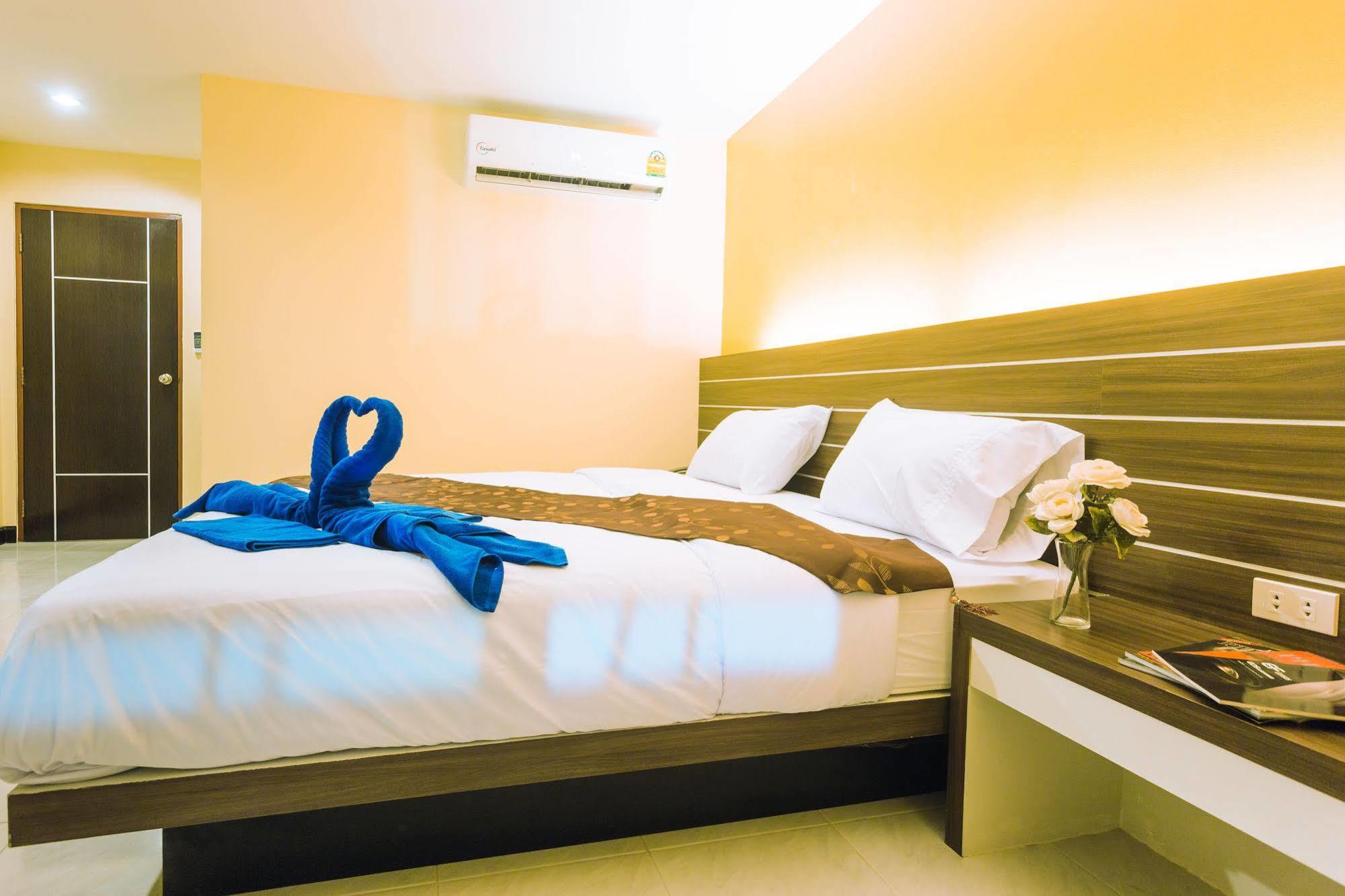The Shades Bed And Breakfast Boutique Hotel Patong Exterior foto